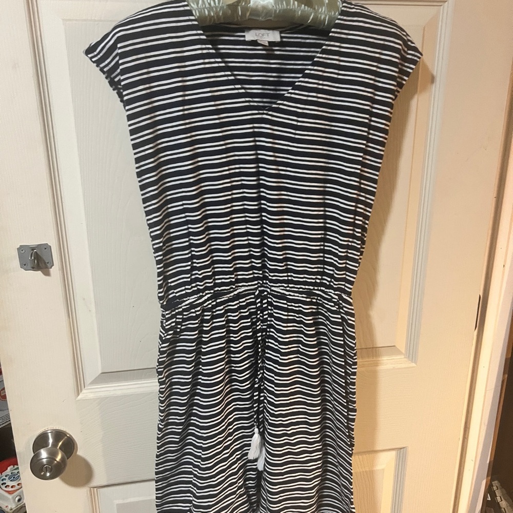 LOFT Black and White Striped Women's V-Neck dress